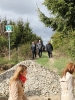 auf dem Weg zum Standort der Windenergieanlage 10